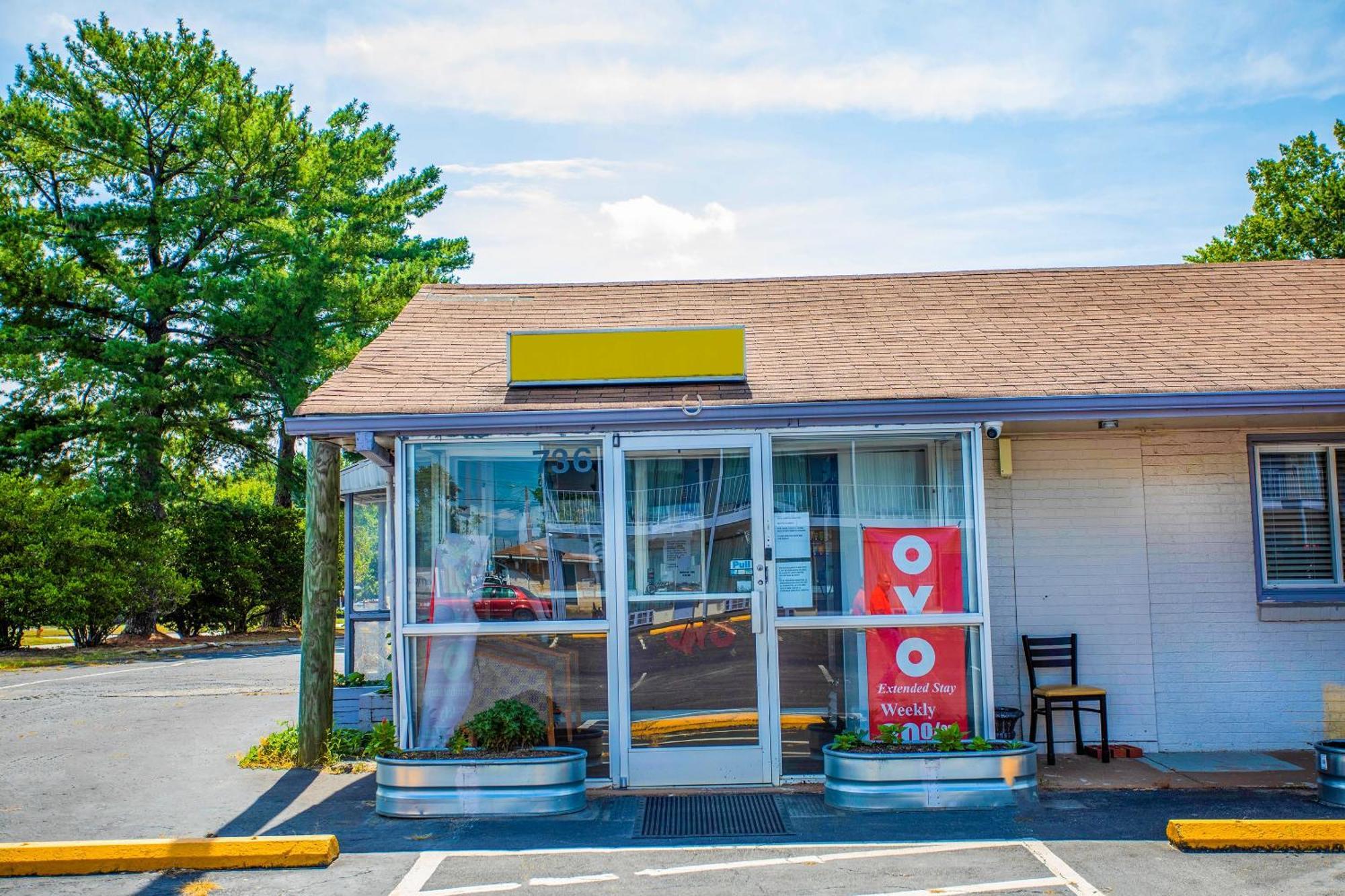 Oyo Inn Kernersville Eksteriør billede